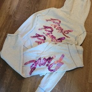 💘BLING! Victoria’s Secret Pink Outfit